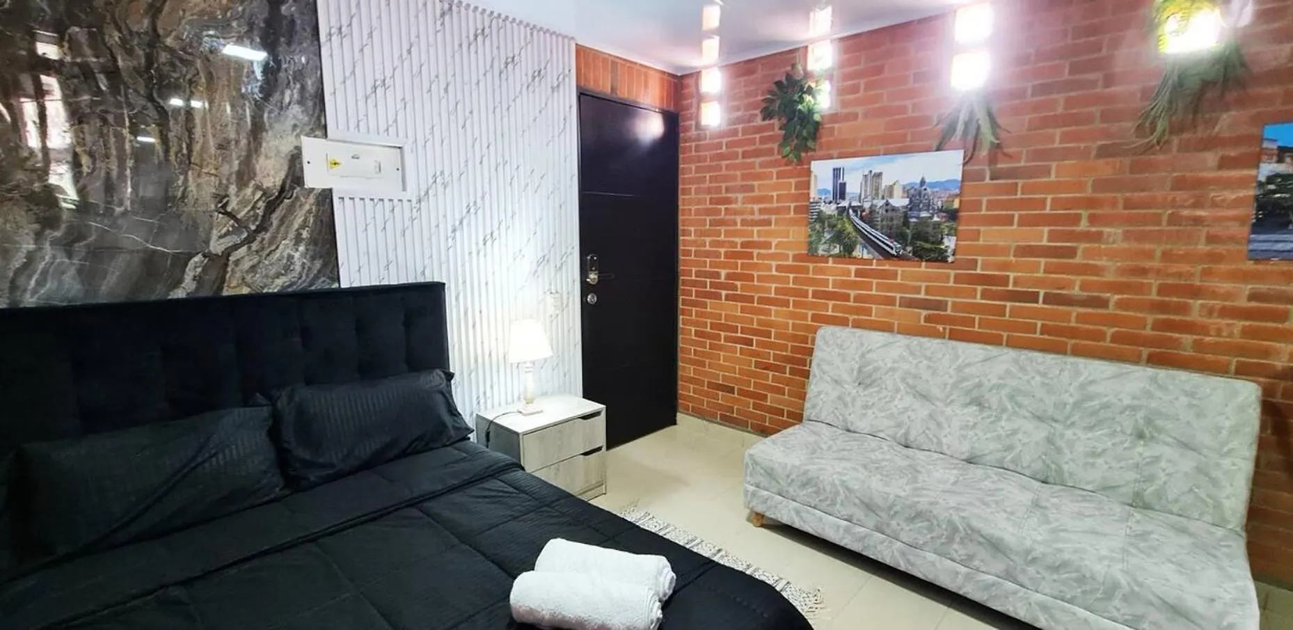 아파트 1Br Air Conditioned Studio Buenos Aires 메딜린