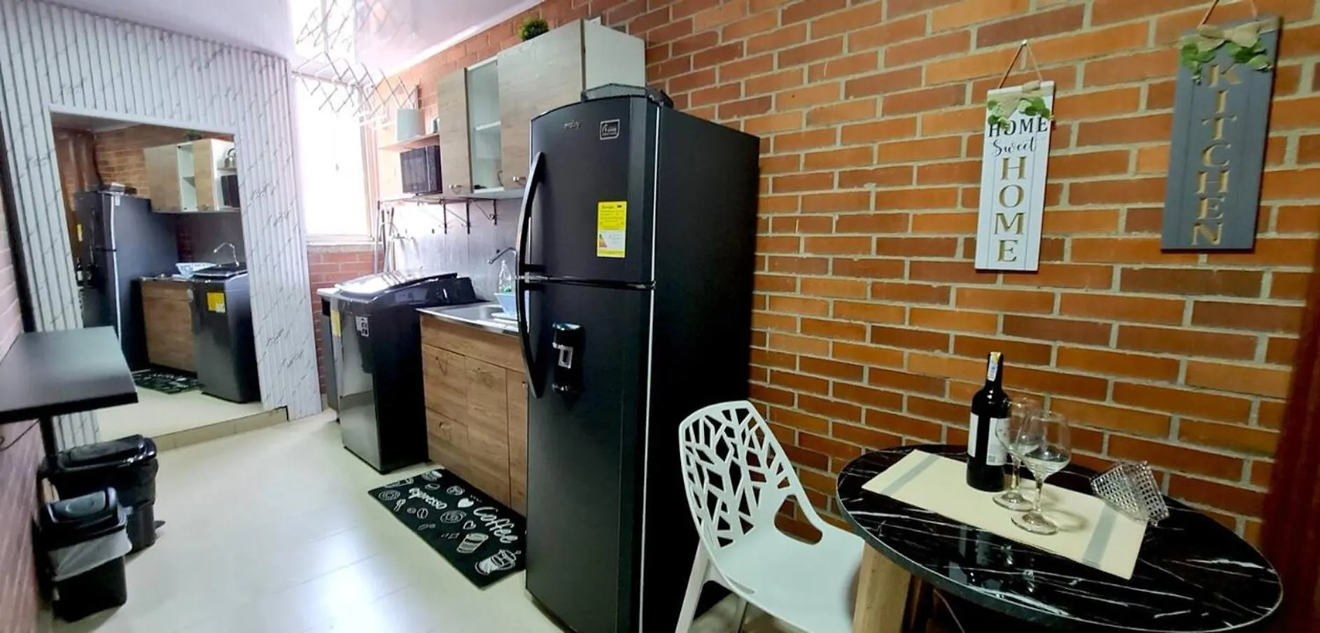 1Br Air Conditioned Studio Buenos Aires Medellín Lejlighed